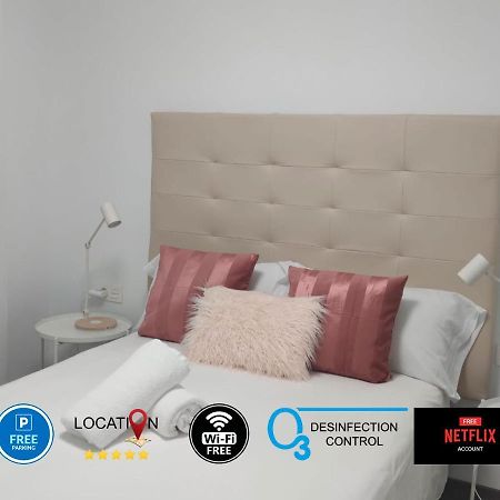 Casa Gascona Con Parking, Wifi Y Netflix Gratis!! By Delabra Apartments Oviedo Dış mekan fotoğraf