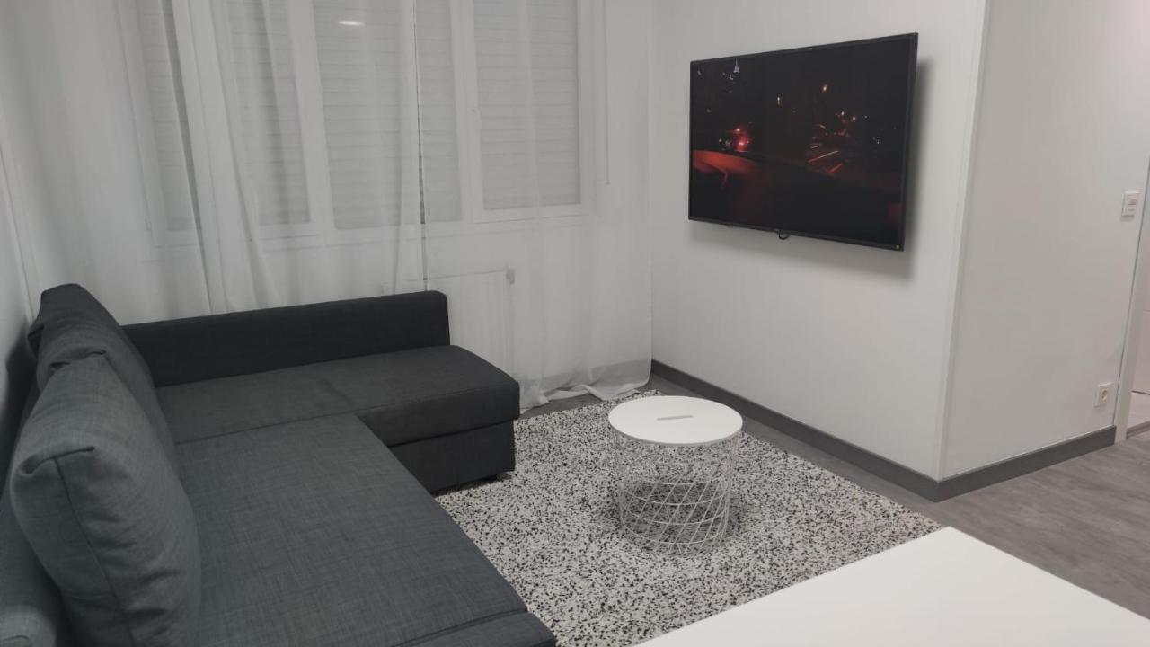 Casa Gascona Con Parking, Wifi Y Netflix Gratis!! By Delabra Apartments Oviedo Dış mekan fotoğraf
